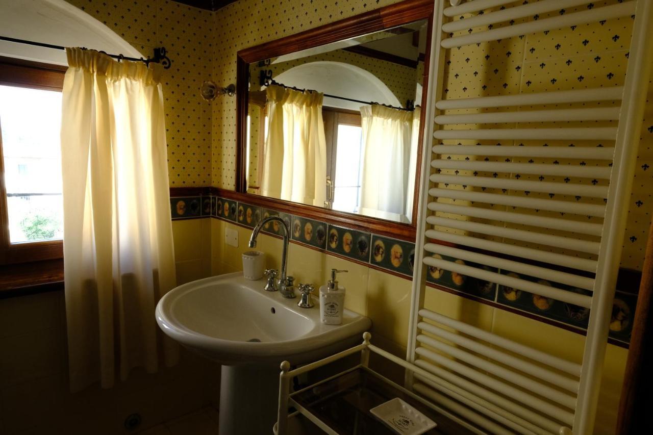 Casa Vacanze Campo D'Arco Nocera Umbra Luaran gambar